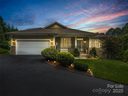 102 Pinnacle Peak Lane sold home in Flat Rock, SC
