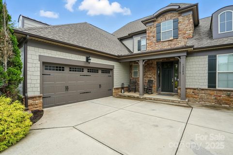 Previously sold for $609,000
