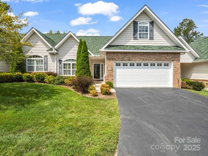 89 Victoria Park Drive sold condo in Park Place, Hendersonville, NC