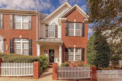 4004 Christine Lane sold townhome in Alma Village, Waxhaw, NC