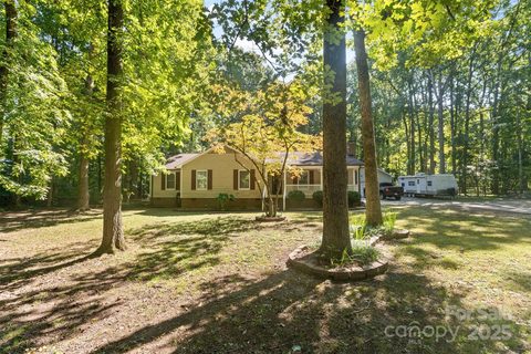 4356 Wood Forest Drive sold home in Wood Forest, Rock Hill, SC