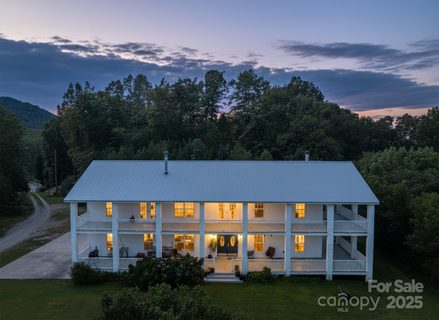 3575 Chetola Drive sold home in Clover Hill Plantation, Lenoir, NC
