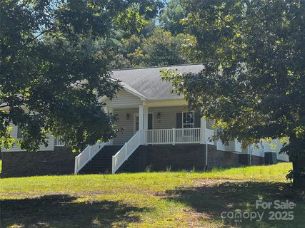 105 Grapevine Circle sold home in Cornerstone, Taylorsville, NC