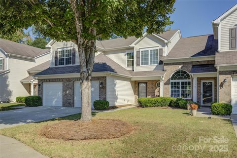 11743 Stockdale Court active townhome in Carolina Crossing, Pineville, NC