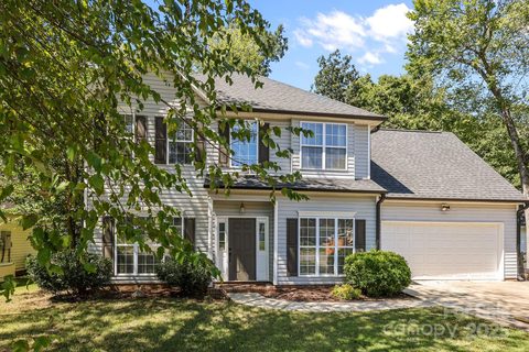 3878 Sw Longwood Drive sold home in Greystone, Concord, NC