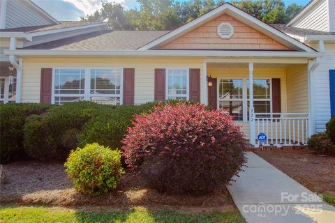 722 Dalebrook Lane sold townhome in Meadow Creek, Rock Hill, SC