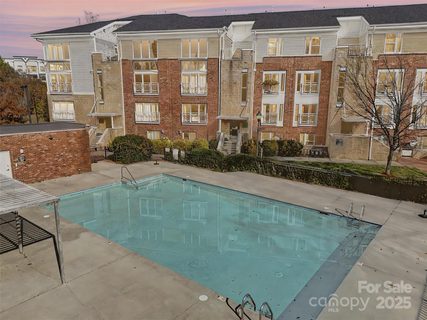 3959 Picasso Court pending condo in The Arts District, Charlotte, NC
