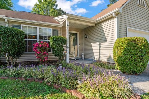 2043 Mallard Woods Place sold home in Mallard Woods, Charlotte, NC
