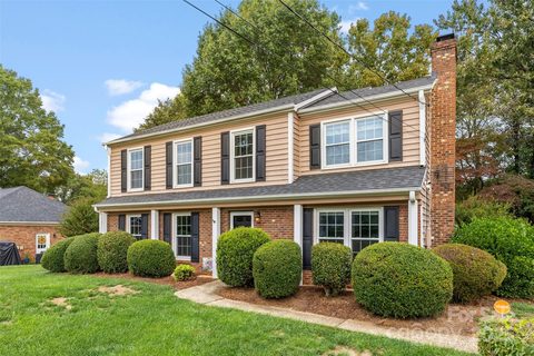 3710 Gardner Park Drive sold home in Gardner Woods, Gastonia, NC