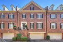318 S Laurel Avenue sold home in Charlotte, SC