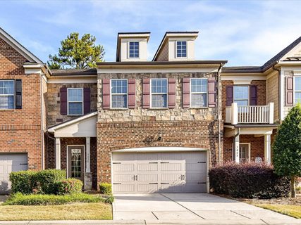 7028 Henry Quincy Way sold home in Central Park, Charlotte, NC