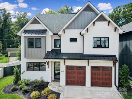 911 Laurel Creek Lane