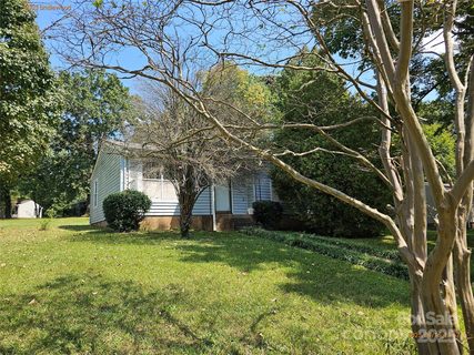 6003 Bridlewood Lane