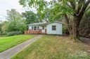 204 Northeast Avenue sold home in Swannanoa, SC