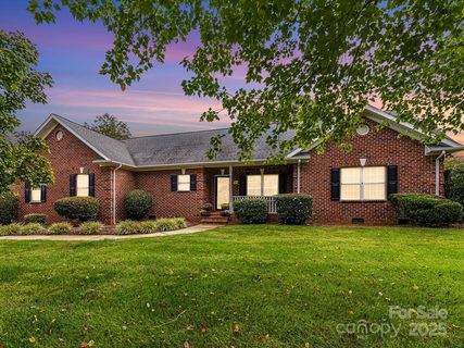 192 Baymount Drive sold home in Baymount Meadows, Statesville, NC
