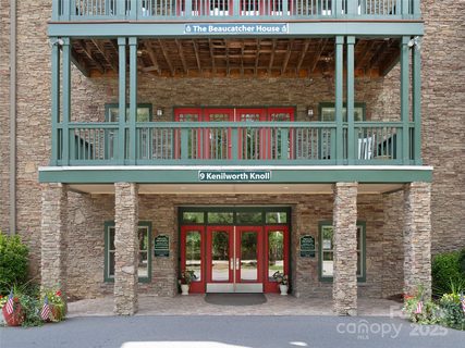 9 Kenilworth Knoll sold condo in Beaucatcher House, Asheville, NC