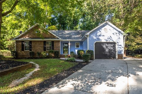 5426 Leaford Court sold home in Lynton Place, Charlotte, NC