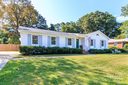 1700 Redcoat Drive sold home in Charlotte, SC