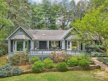 365 Old Town Way sold home in Woodhaven, Hendersonville, NC