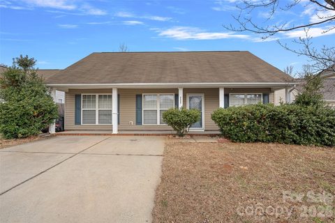 7117 Angela Marie Court active home in Parkers Crossing, Charlotte, NC