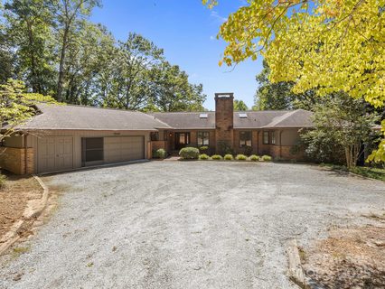 831 Hooper Creek Road sold home in Red Fox, Tryon, NC