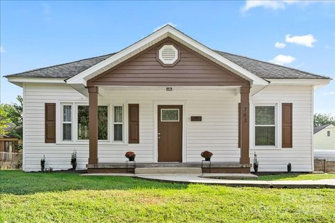 703 Rankin Avenue sold home in Madora, Mount Holly, NC