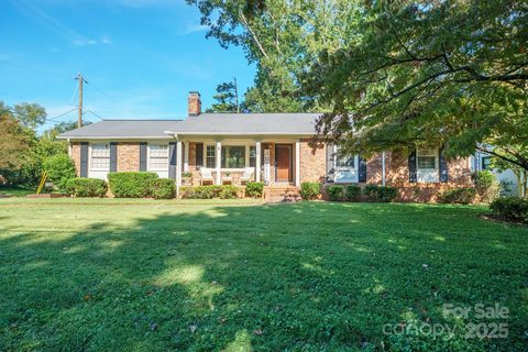 Previously sold for $520,000