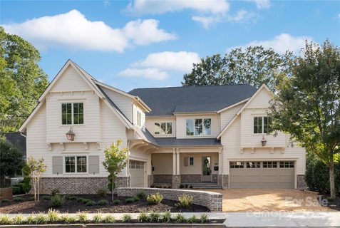 2014 Greenway Avenue