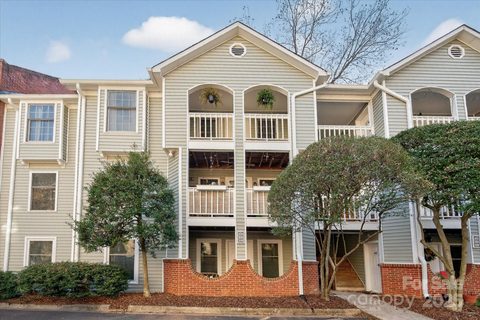 430 Queens Road active home in Myers Park Manor, Charlotte, NC