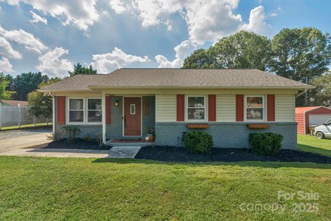 8203 Wynnview Road sold home in Hemby Acres, Indian Trail, NC