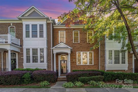 Previously sold for $440,000
