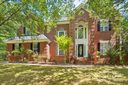8020 Garnkirk Drive sold home in Huntersville, SC