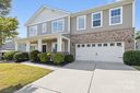 1905 Yellow Daisy Lane sold home in Matthews, SC
