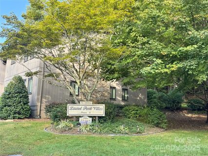 51 Lake Drive sold home in Laurel Park Villas, Laurel Park, NC