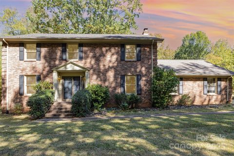 4529 Creemore Drive sold home in Rolling Acres, Charlotte, NC