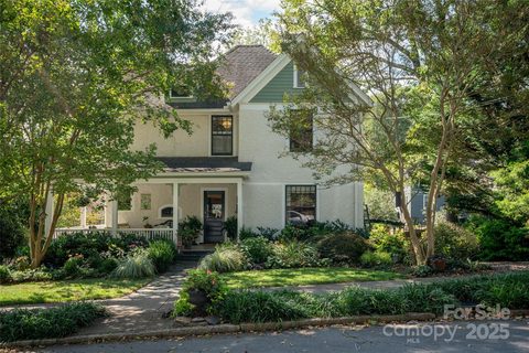 44 Watauga Street