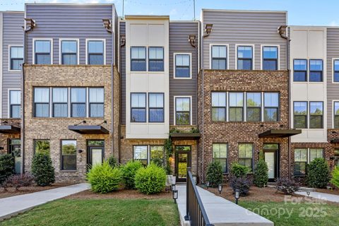 544 Billingsley Road sold townhome in Wendover Green, Charlotte, NC