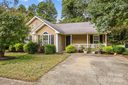 6623 Nevin Glen Drive sold home in Charlotte, SC