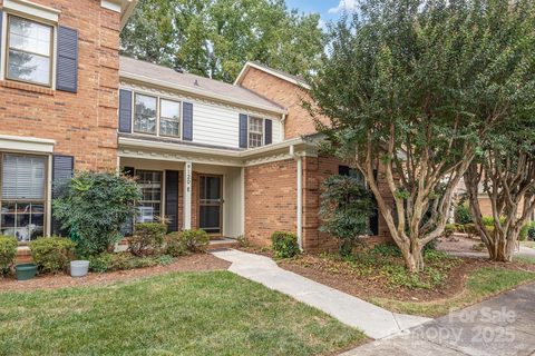 9120 Nolley Court sold townhome in Sardis Forest Patio Homes, Charlotte, NC