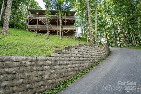 Previously sold for $409,000