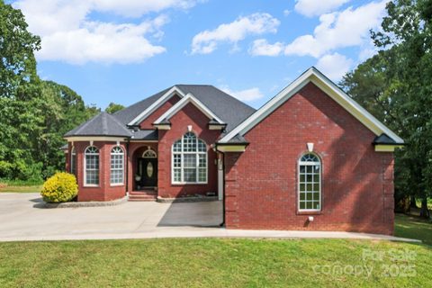 125 Country Creek Drive