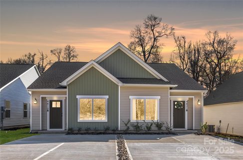 4815 4817 Victoria Avenue sold multi-family property in Olympia & Wright At Victoria, Charlotte, NC
