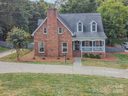 6800 Old Providence Road sold home in Charlotte, SC