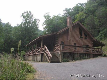 2406 Hemphill Road sold home in Roaring Creek, Waynesville, NC