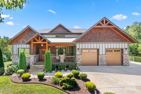 27 Ridge Glen Lane sold home in Ridgeview Meadows, Leicester, NC