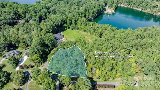 122 Ridge Top Road active home in Ridgetop, Mooresville, NC