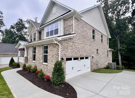 7717 Nautical View Drive active home in Norman Pointe, Denver, NC