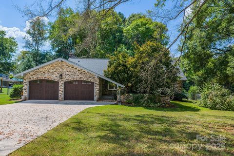 312 W Murray Street sold home in Carolina Terraces, Maiden, NC