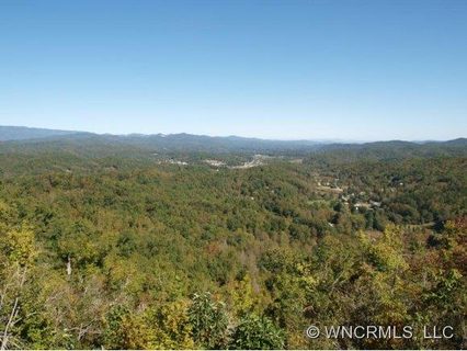 143 Heather Circle sold home in Highland Forest, Brevard, NC