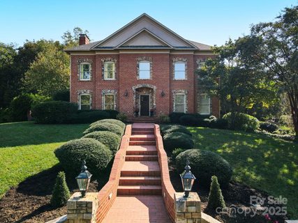 3630 8th Street Place sold home in Governors Harbour, Hickory, NC